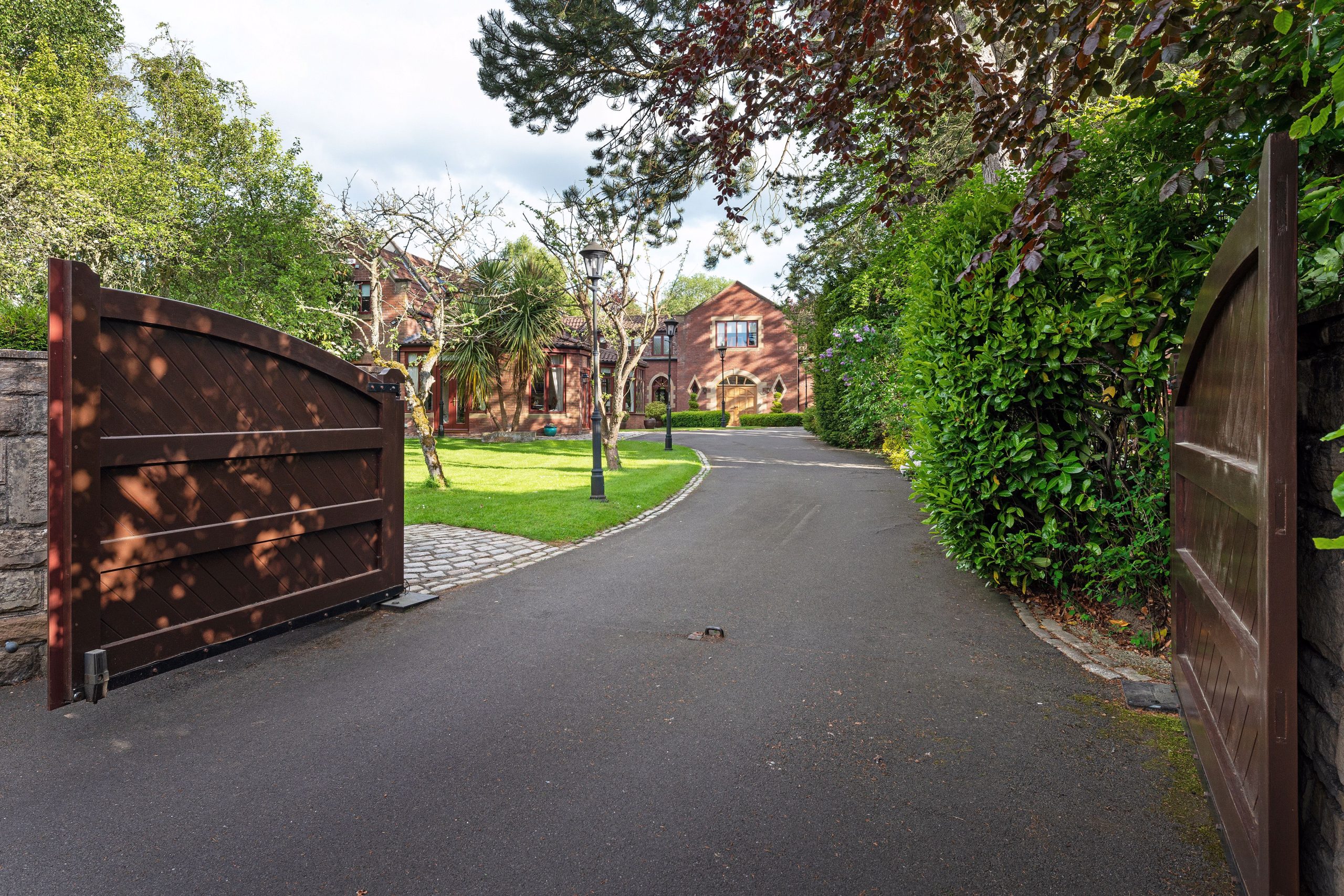 Runnymede Road, Darras Hall, Ponteland, photo 2